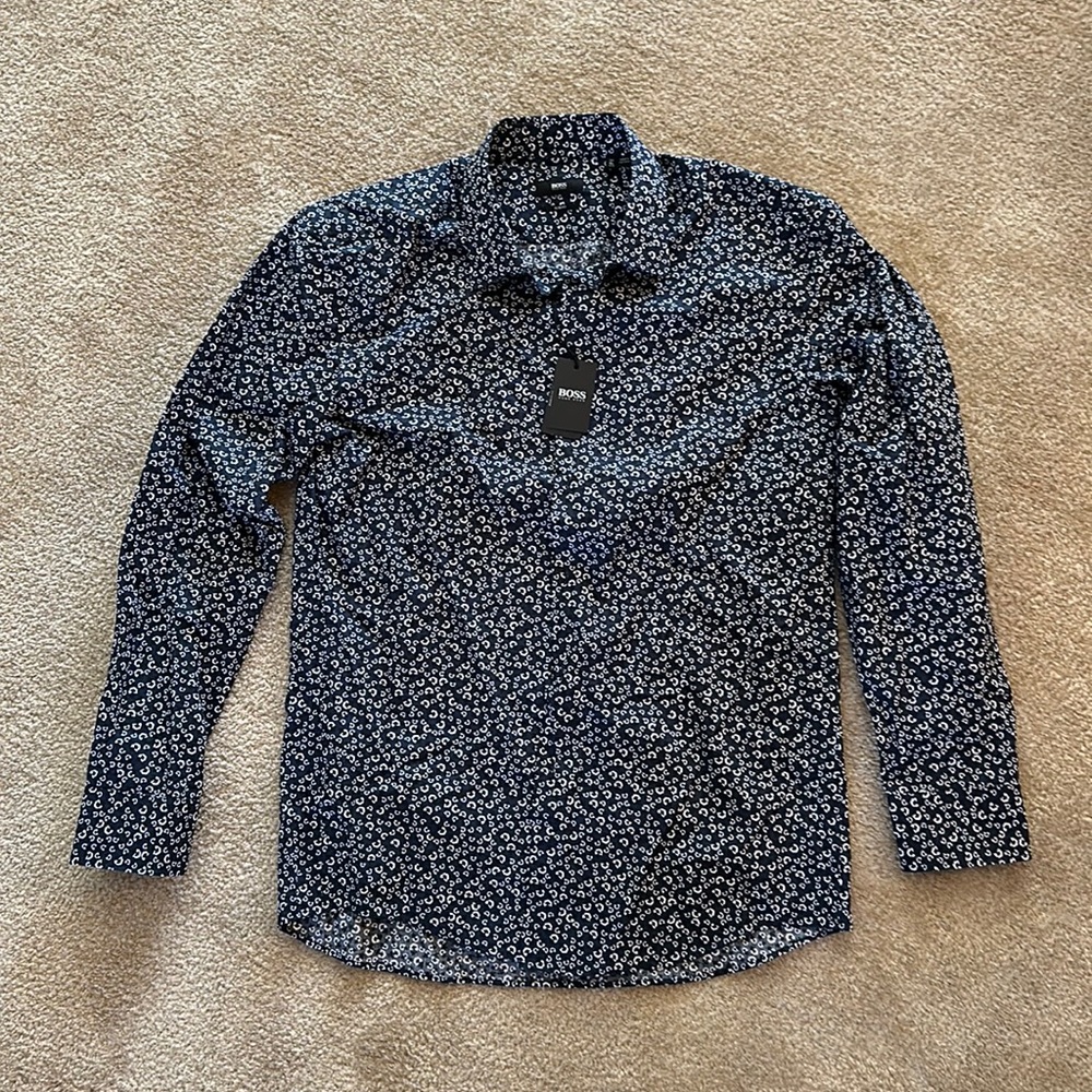 BNWT Boss slim fit navy button down shirt